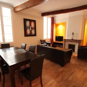 De Charme Apartment