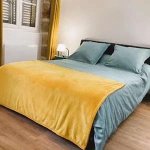 Apartment Blue Fountain Luxueux Aix Centre Historique -wifi-smart Tv-, Aix-en-Provence