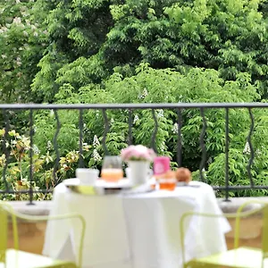 2* Отель La Maison D'aix 1785 - Particulier &